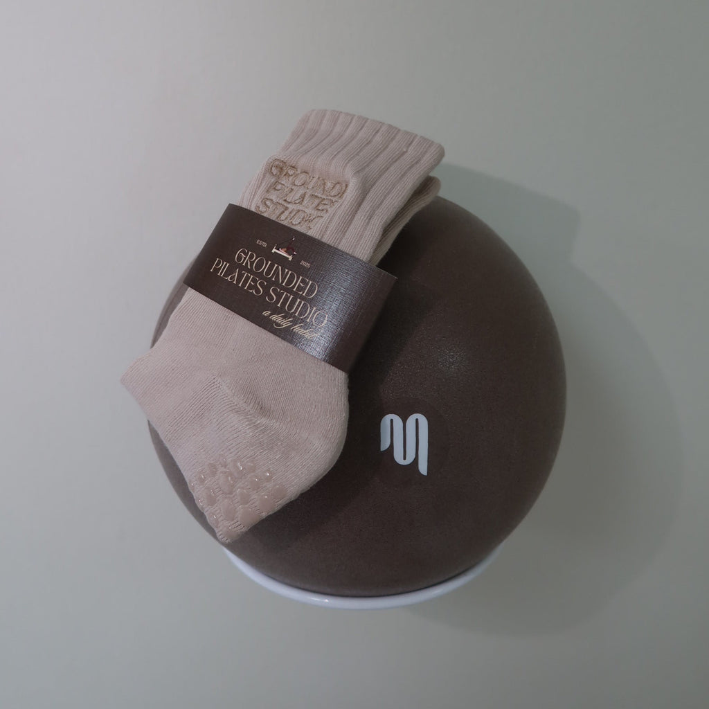 Grounded Grip Socks - Beige ankle socks
