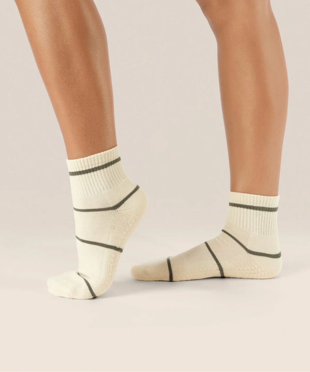 MoveActive Grip Socks - Baseline oat