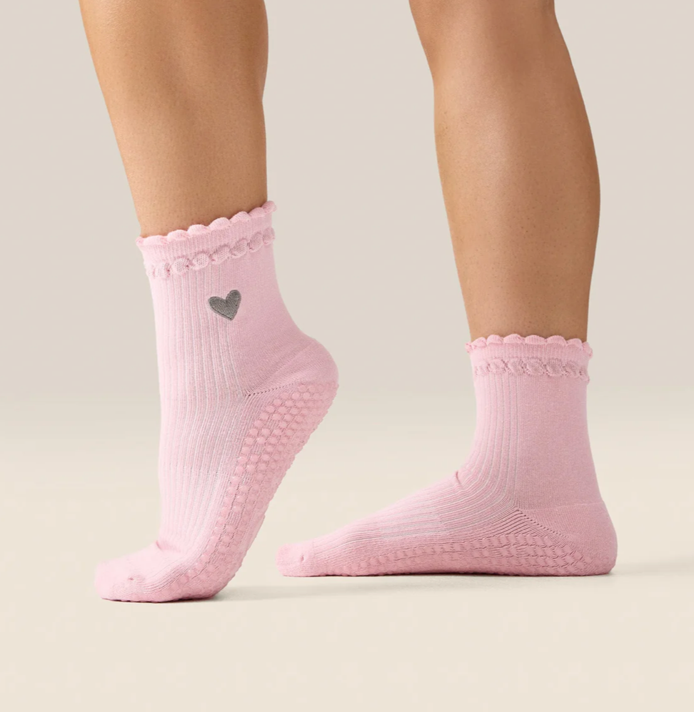 MoveActive Grip socks - Heart Ruffle Pink